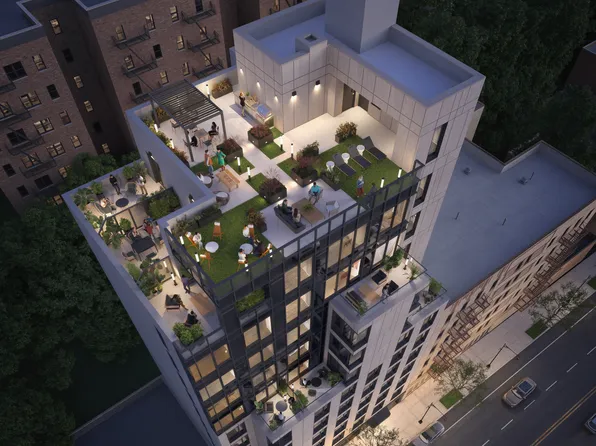 5055 Broadway image 10 of 19