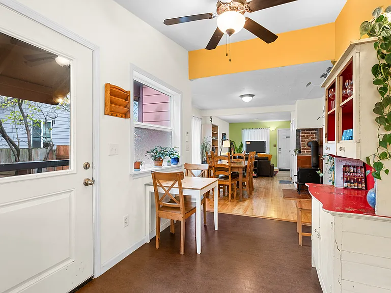 9218 N Mohawk Ave — Photo 8