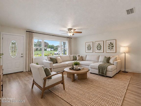 5th image of 1430 Windward Dr