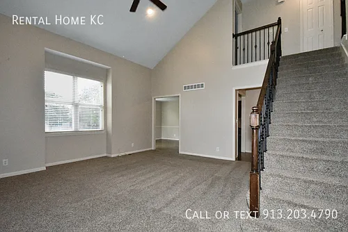 14807 Robinson St — Photo 9