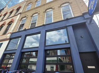 607 N Wells St #3R, Chicago, IL 60654