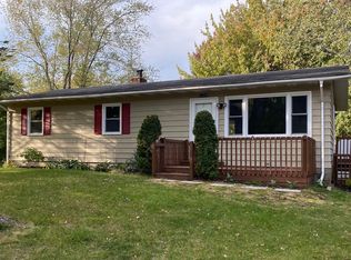 17349 Lane Ave, Spring Lake, MI 49456