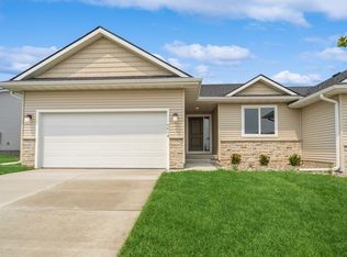 5614 NE Briarwood Dr, Ankeny, IA 50021