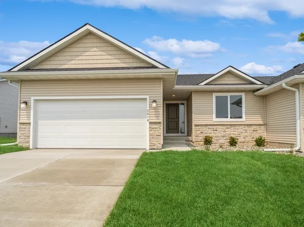 5614 NE Briarwood Dr, Ankeny, IA 50021