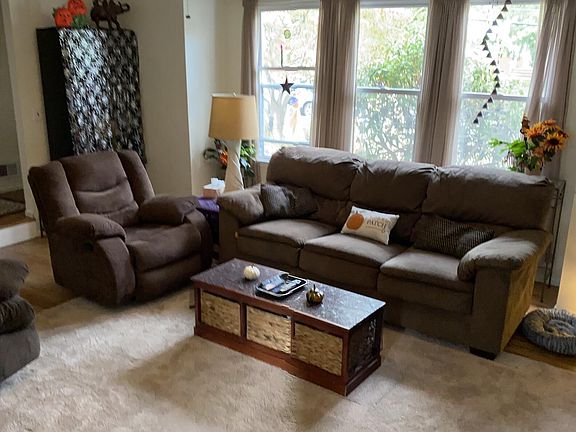 4th image of 1673 Shady Ln
