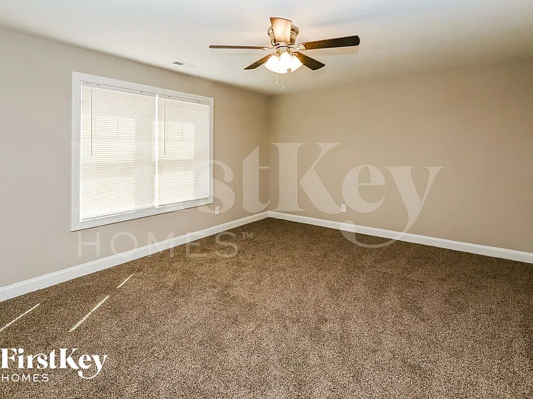 614 Forest Ridge Rd — Photo 11