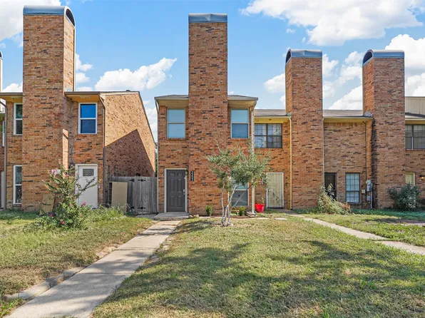 2232 Colony Ct, Dallas, TX 75235