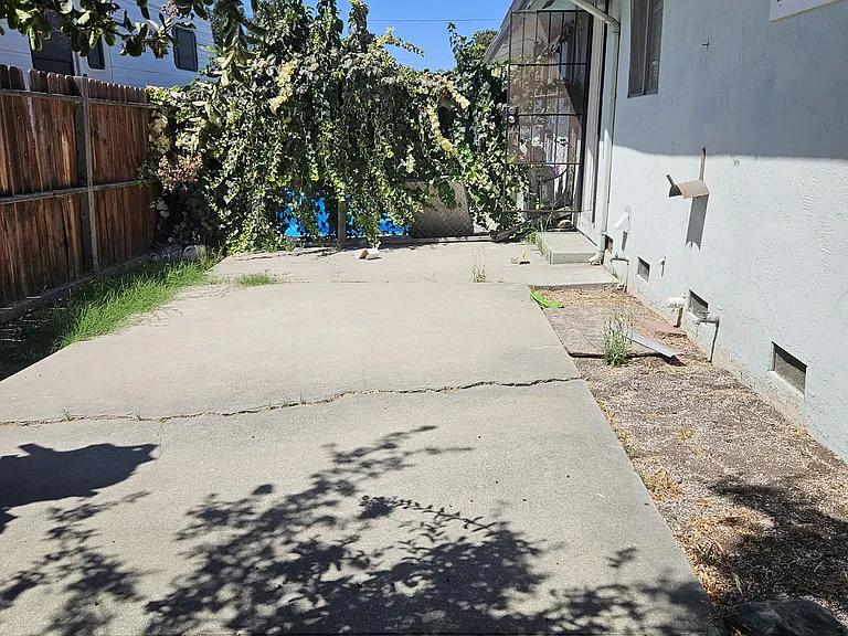 2304 Oxford Way #2304 — Photo 13