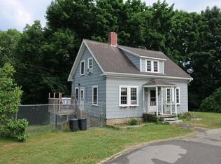 625 River Rd, Orrington, ME 04474