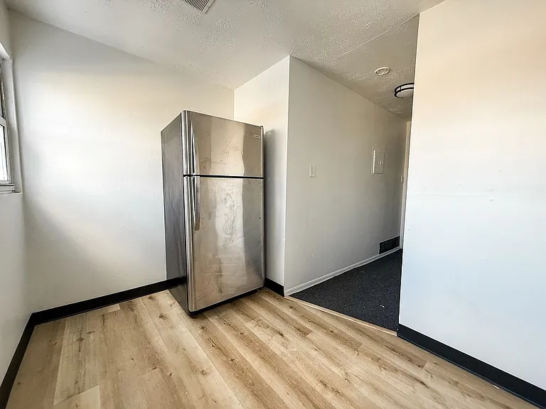 Pius Street Properties — Photo 10