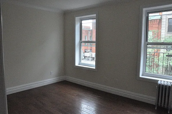 Rented by Sector Property Group | media 18