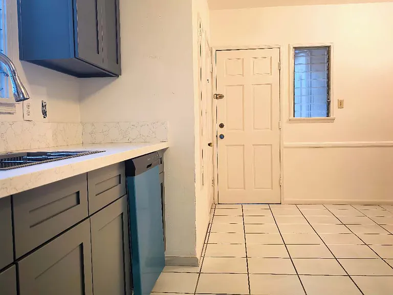 4809 Fiesta Ave — Photo 16