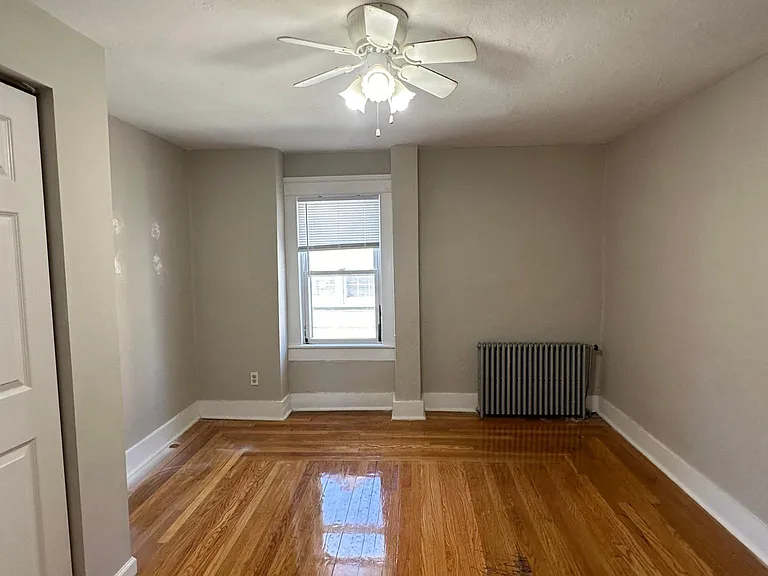 19 Brown St #3 — Photo 6