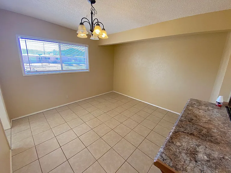 6041 Redstone Ln — Photo 8