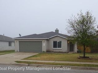 510 McCarthur Dr, Leander, TX 78641