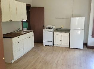 37 Hooker Ave APT 3, Poughkeepsie, NY 12601