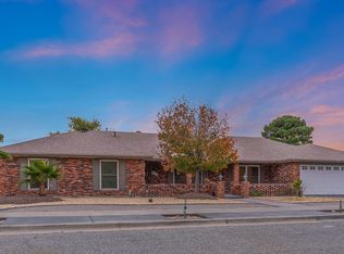 813 Cortijo Dr, El Paso, TX 79912