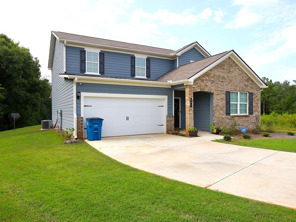 1st image of 525 Curry Ridge Ct