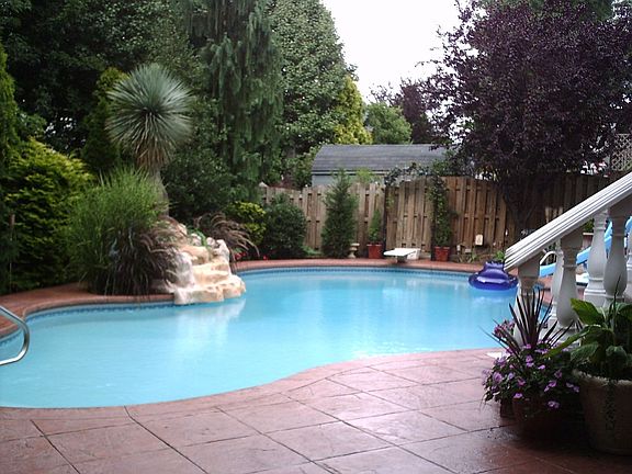 4th image of 31 Blue Heron Dr