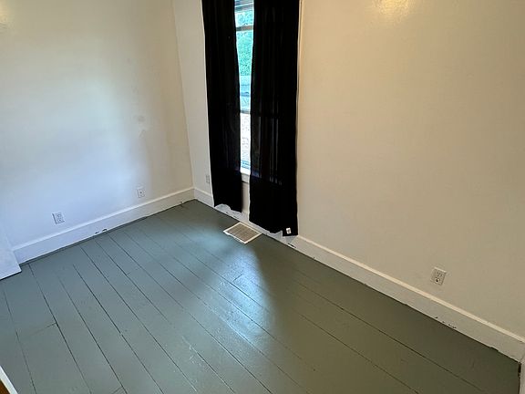 5th image of 21 Hazel Ave