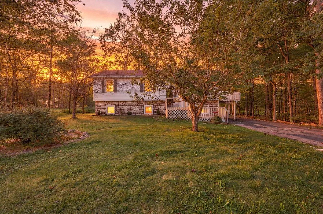 5108 Derby Rd — Photo 1