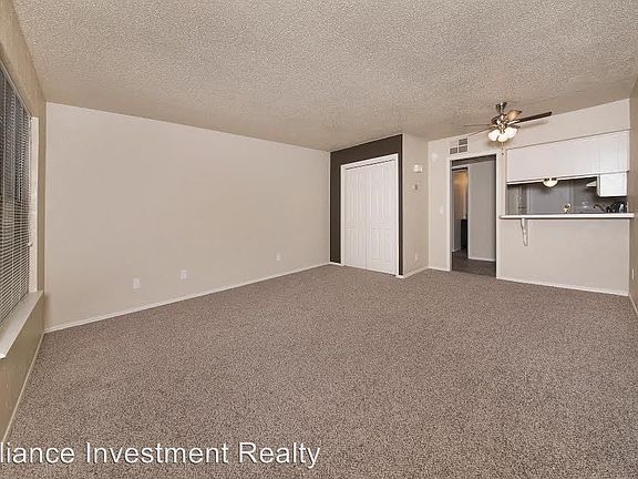 2nd image of 11337 N May Ave APT D