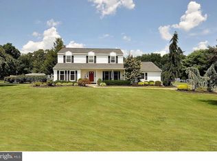 36 Hilliards Bridge Rd, Southampton, NJ 08088