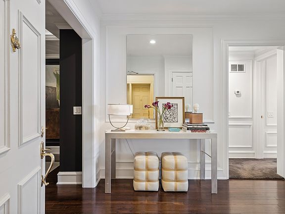 2nd image of 219 E Lake Shore Dr APT 6D