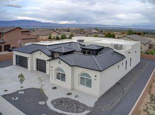 6552 Azor Ln, Albuquerque, NM 87120
