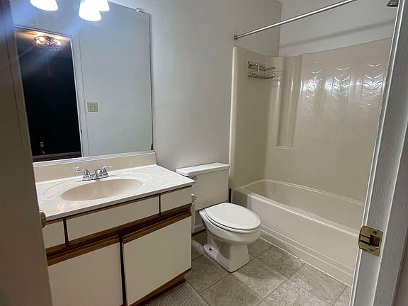 3rd image of 1214 Stockley Gdns APT 306