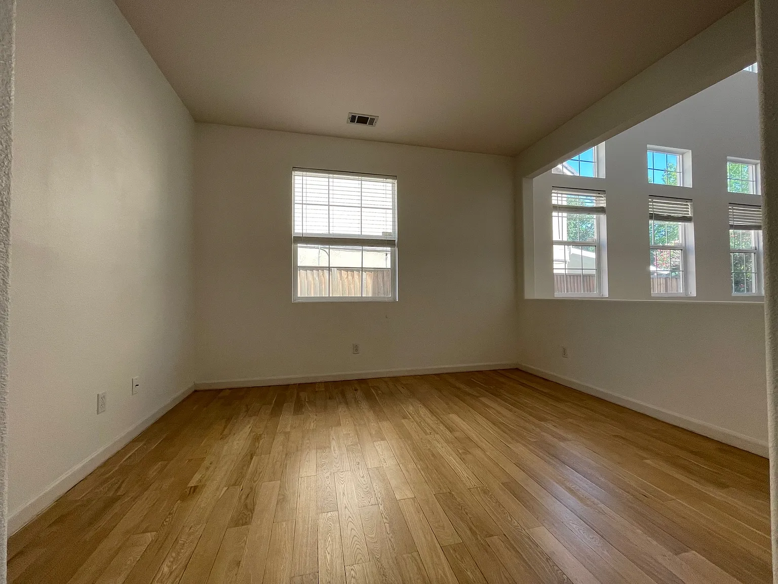 5482 Benttree Way — Photo 3