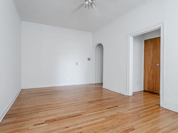 5th image of 4801 N Fairfield Ave #4809-40