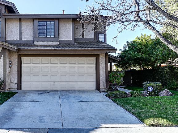 2nd image of 26077 Viento Ct