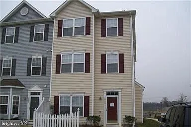 1729 Barnett Ct — Photo 1