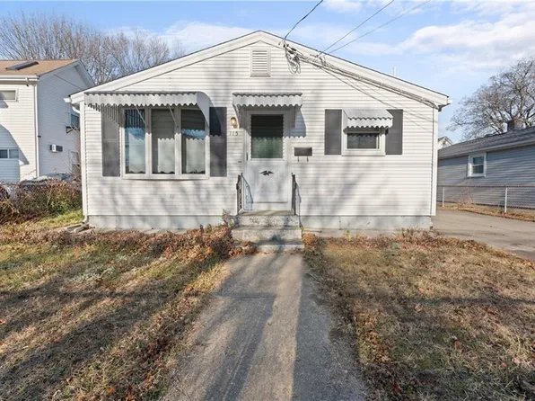 115 Chandler Ave, Pawtucket, RI 02860
