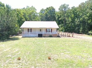 135 Hidden Meadow Ln, La Fayette, GA 30728