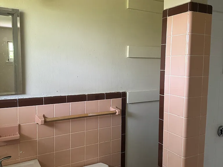 3321 Parker Ln — Photo 10