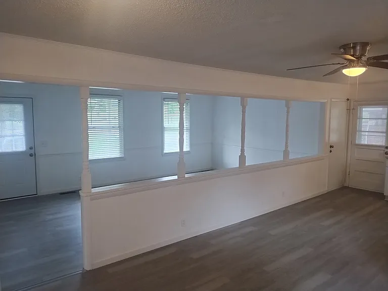 244 Sterling Rd — Photo 21