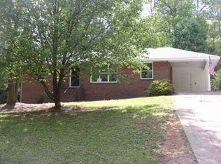 1668 Hammond Woods Cir SW, Marietta, GA 30008