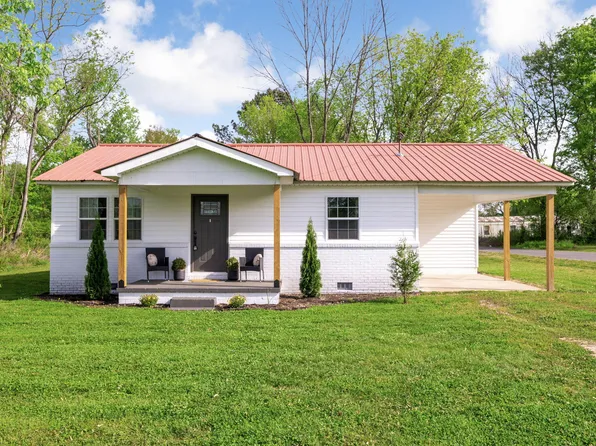 301 High St, Stevenson, AL 35772