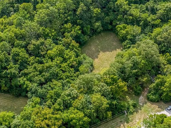 5th image of 3630 Trail Hollow Ln