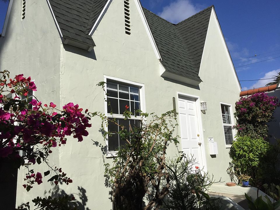 1st image of 608 Venezia Ave