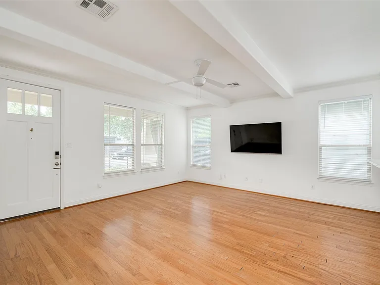 6008 Whipple Way — Photo 7