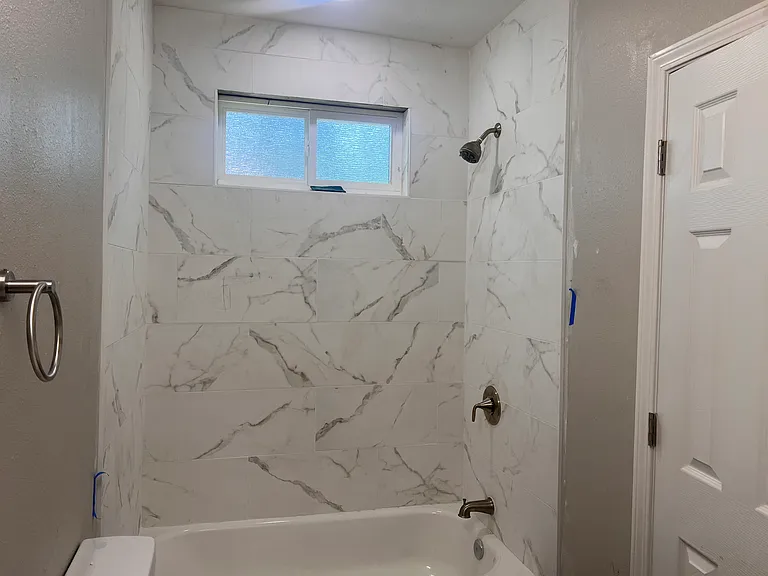 402 Azalea Dr — Photo 6
