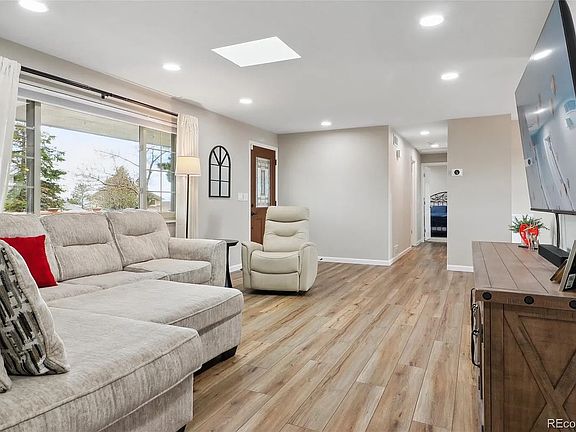 5th image of 8746 Sunridge Hollow Rd