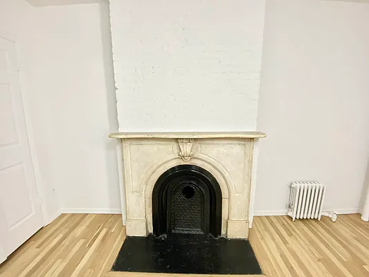 Rented by J PRESTON AND ASSOCIATES INC | media 10