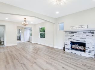 422 Oxford St, West Palm Beach, FL 33405