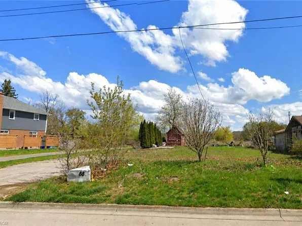 88 Creanona Blvd, Hamilton, ON L8E 5T2