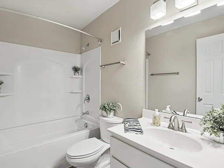 11-web-or-mls-526 W Rio Salado Pkwy unit 121-2406-011