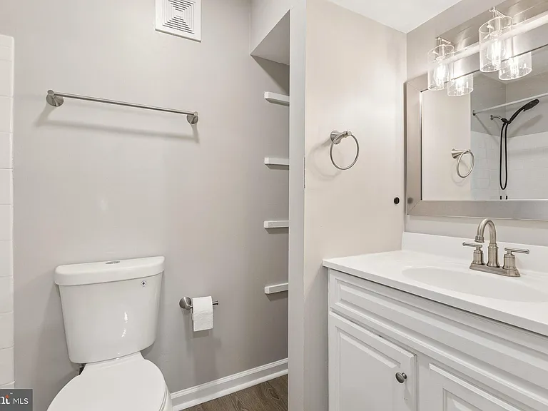 2789 Bordeaux Pl — Photo 21
